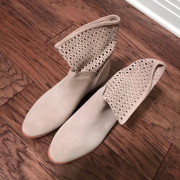 Michael Kors suede booties - Picture 2 of 6